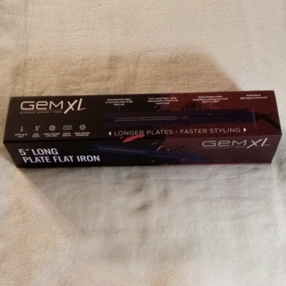 GEM XL 5" PLATE FLAT IRON DIGITAL NEW